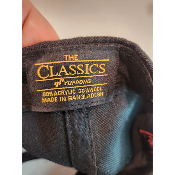 Yupoong Chance 3 Snapback Hat Black Red Adjustable Cap Classic Hip-Hop Style - Picture 4 of 5